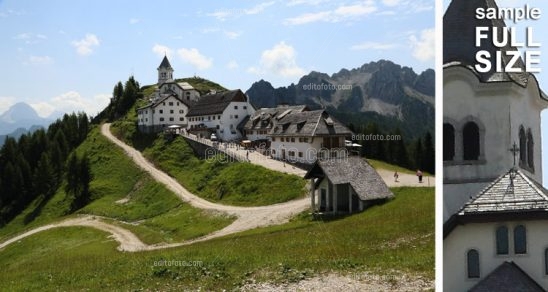 Monte Lussari Santuario veduta generale dalla funivia Friuli Venezia Giulia